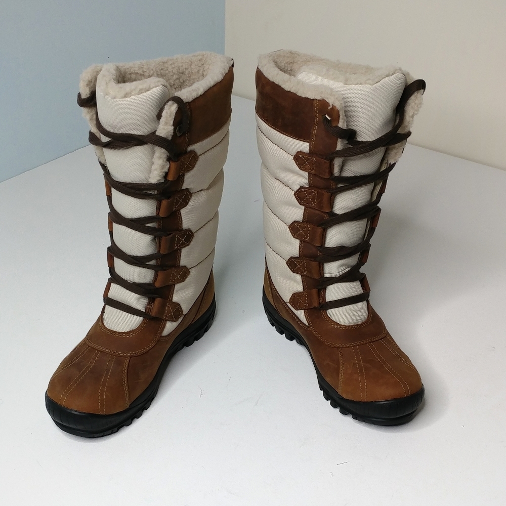 NWOT Timberland Brown Mount Hayes tall boots sz 6